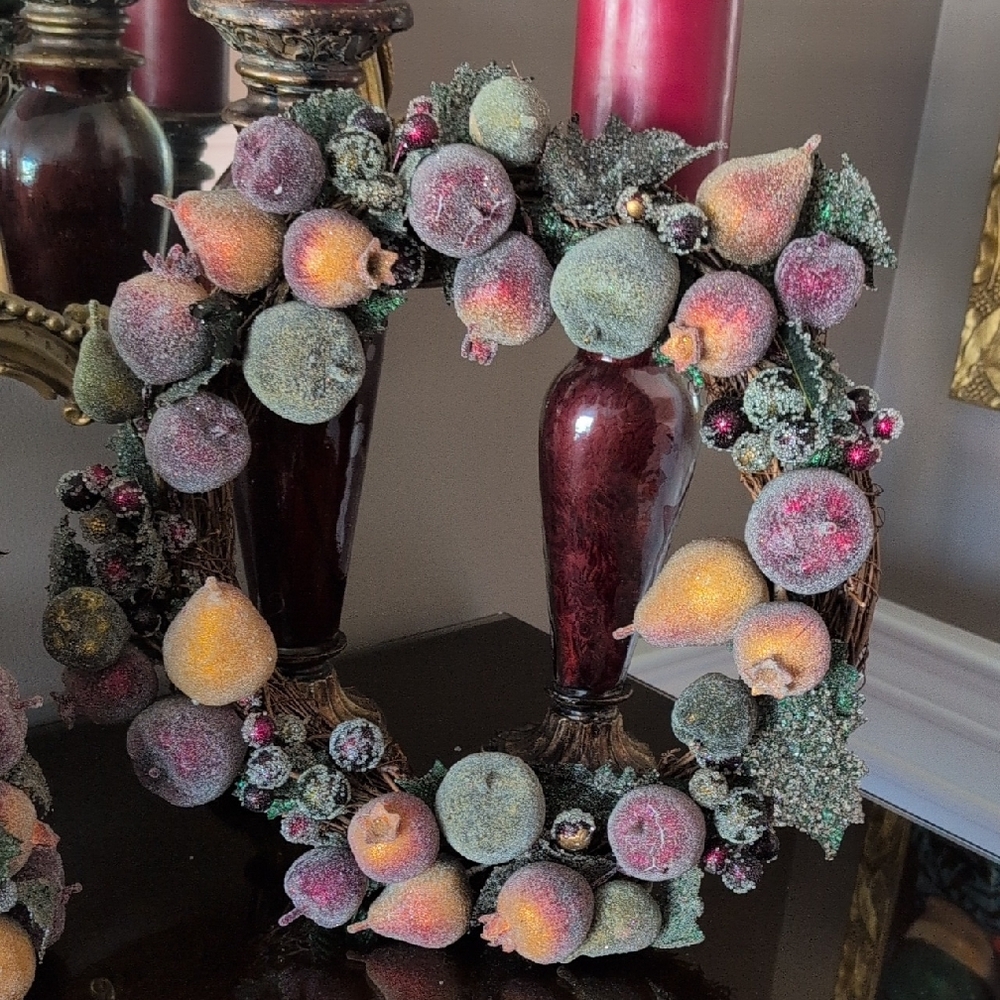 (2) Festive Fruit Cone Decor with Matching Wreath - Picture 4 of 7